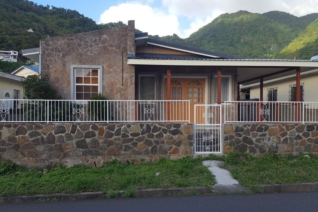 Tropical Home Oasis Суфриер Экстерьер фото